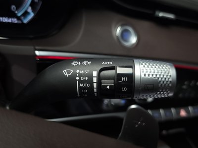 2021 Genesis GV70 thumbnail 22