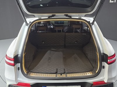 2021 Genesis GV70 thumbnail 28