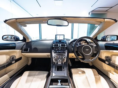 ASTON MARTIN DB9 VOLANTE - 2