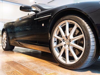 ASTON MARTIN DB9 VOLANTE - 10