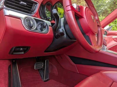 2013 Porsche 911 — миниатюра 23