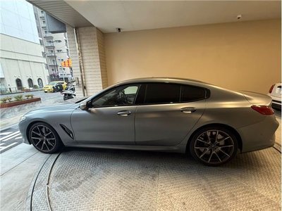 BMW 850I - 4