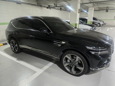 GENESIS GV80 - 3