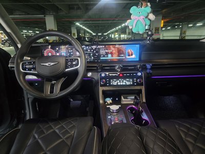 GENESIS GV80 - 4
