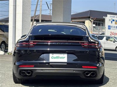 PORSCHE PANAMERA - 5