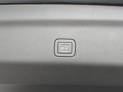 2025 Cadillac ESCALADE 5TH GENERATION 缩略图 23