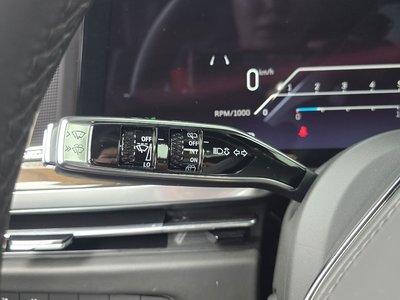 2025 Cadillac ESCALADE 5TH GENERATION 缩略图 30