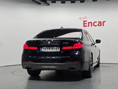 BMW 5 SERIES - 4