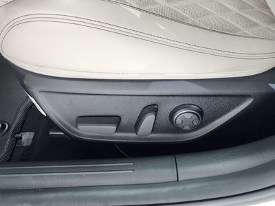 صورة مصغرة 17 لـ 2021 Genesis THE NEW G70