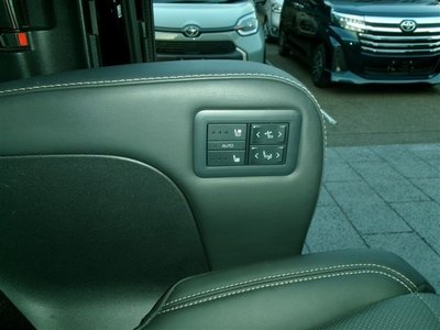 2024 TOYOTA ALPHARD 缩略图 32