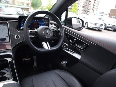 2025 Mercedes-BENZ EQE — миниатюра 38