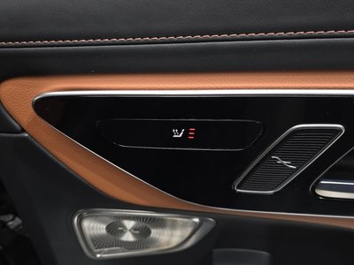 2023 Mercedes-BENZ GLC — миниатюра 18
