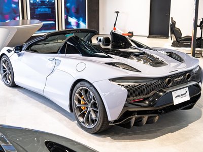 MCLAREN MP4-12C SPIDER - 8