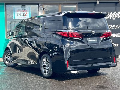 TOYOTA ALPHARD - 8