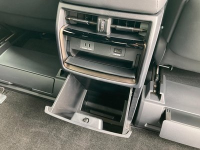 صورة مصغرة 51 لـ 2025 Toyota ALPHARD