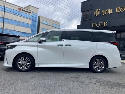 صورة مصغرة 18 لـ 2025 Toyota ALPHARD