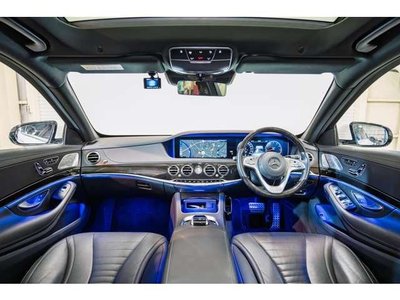 2019 Mercedes-BENZ S-CLASS photo 2