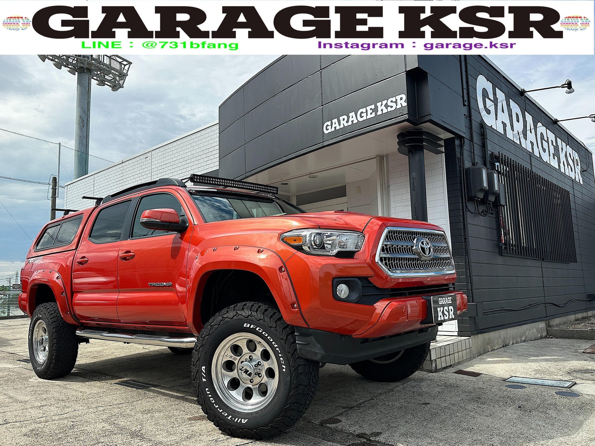 TOYOTA TACOMA - View 1