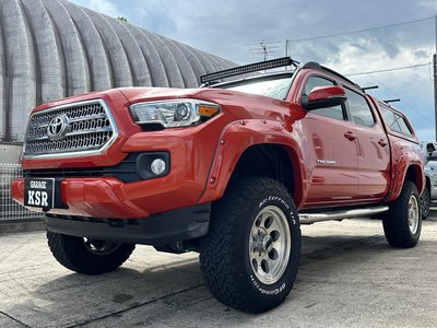 TOYOTA TACOMA - 6