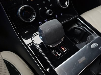 LAND ROVER RANGE ROVER VELAR - 9