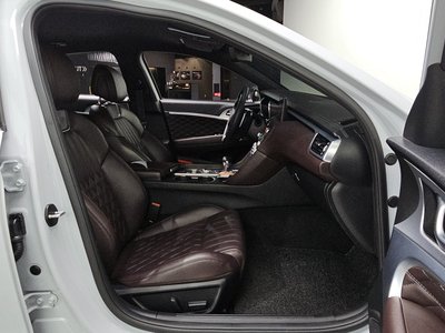 2022 Genesis THE NEW G70 — миниатюра 18