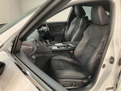 LEXUS IS - 9