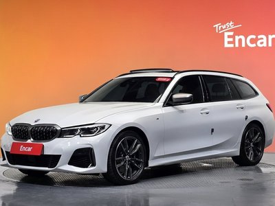 صورة 1 لـ 2022 BMW 3 SERIES