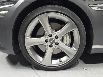 GENESIS G80 (RG3) - 6