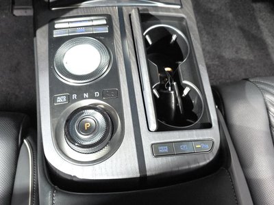 GENESIS G80 (RG3) - 9