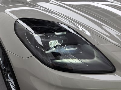 PORSCHE PANAMERA - 9