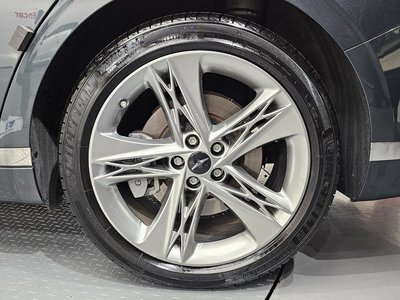 صورة 8 لـ 2023 Genesis G90 (RS4)