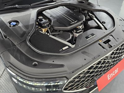 صورة 7 لـ 2023 Genesis G90 (RS4)
