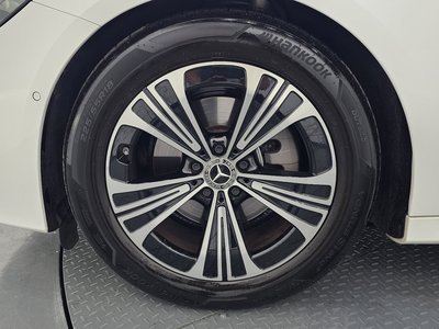MERCEDES-BENZ E-CLASS - 6