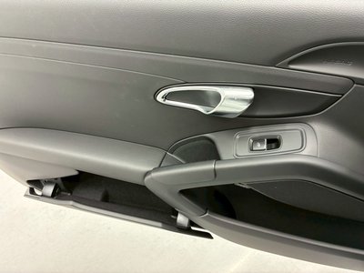 2019 Porsche 718 缩略图 43