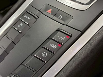 2019 Porsche 718 photo 2