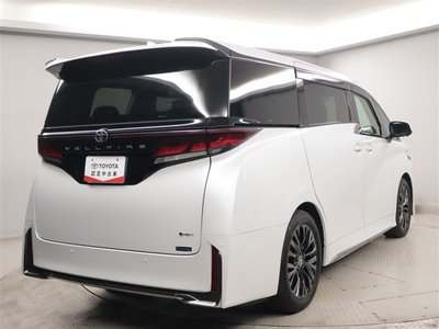 2024 Toyota VELLFIRE photo 3