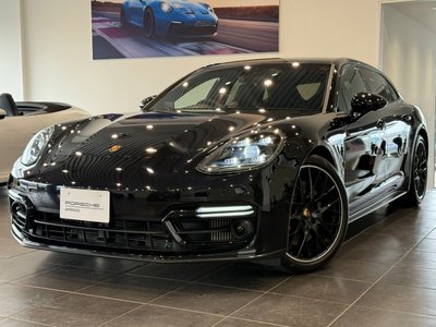 PORSCHE PANAMERA - 3