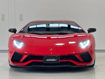 LAMBORGHINI AVENTADOR - 5