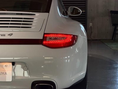 PORSCHE 911 - 5