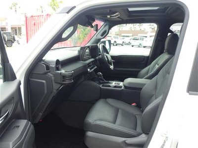 صورة مصغرة 22 لـ 2024 Toyota LAND CRUISER 250