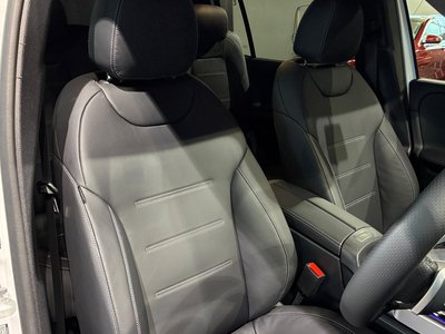 صورة 5 لـ 2025 Mercedes-BENZ GLB