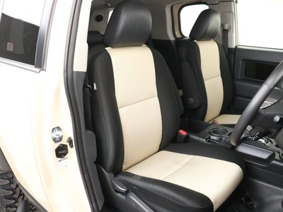 2018 Toyota FJ CRUISER photo 13