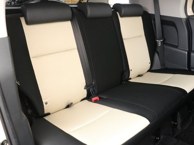 2018 Toyota FJ CRUISER photo 14