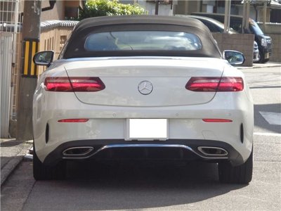 MERCEDES-BENZ E-CLASS - 2