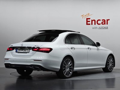 صورة 5 لـ 2022 Mercedes-BENZ E-CLASS