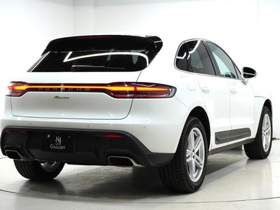 PORSCHE MACAN - 6