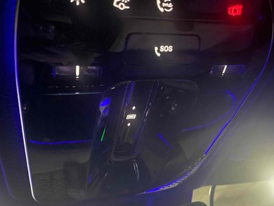 MERCEDES-BENZ E-CLASS - 10