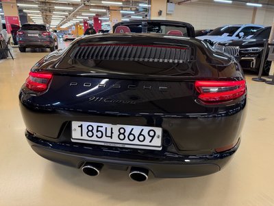 PORSCHE 911 - 6