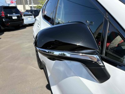 2024 Lexus NX thumbnail 18