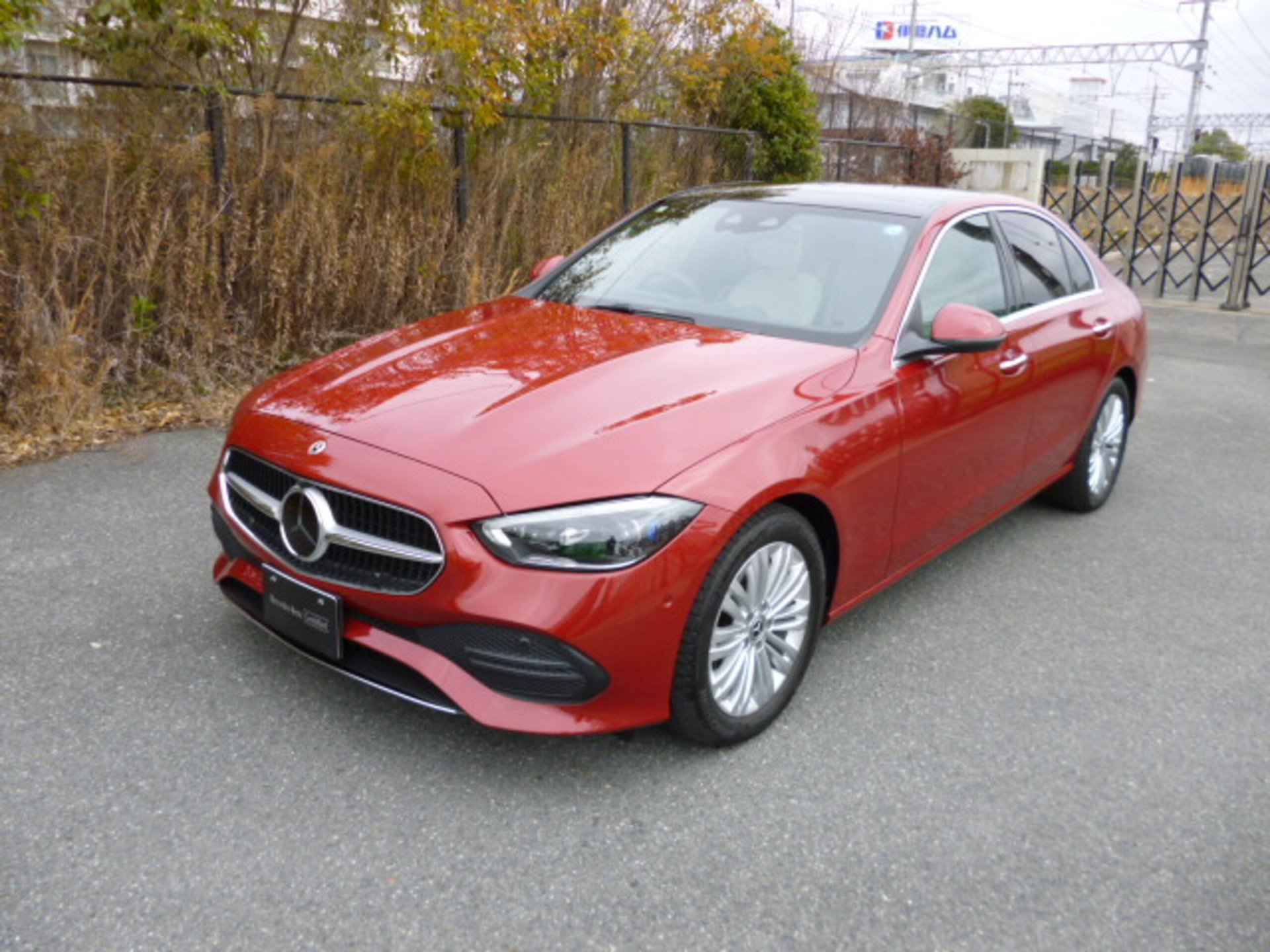 MERCEDES-BENZ C-CLASS - View 1